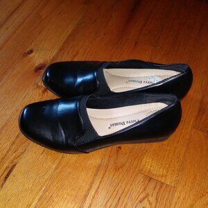Pierre Dumas Relax-15 Shoes Women Black leather